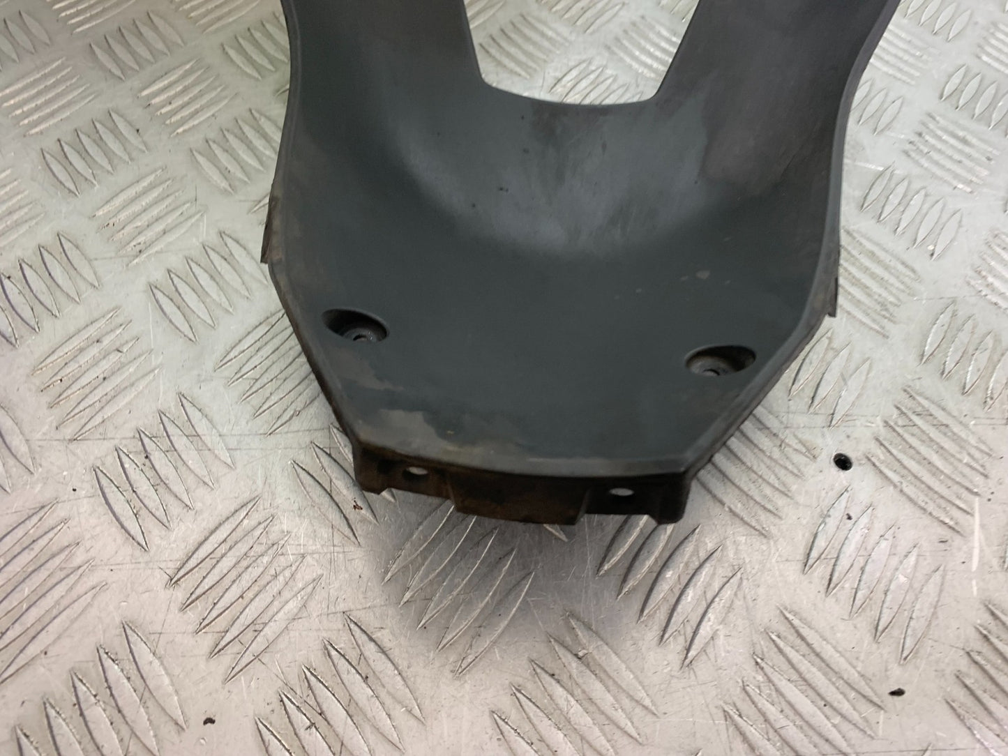 YAMAHA YZF-R125 YZF 125 FAIRING V-PIECE  YEAR 2019-2022 (CMB1263)