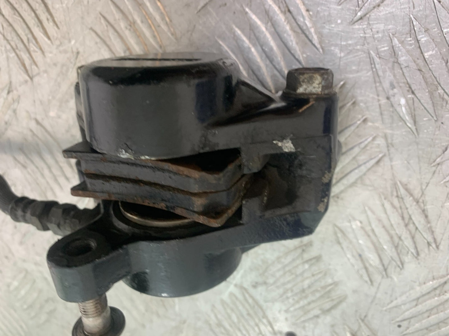 YAMAHA XJ900 XJ 900 DIVERSION REAR BRAKE CALIPER   YEAR 1994-2002(CMB1292)