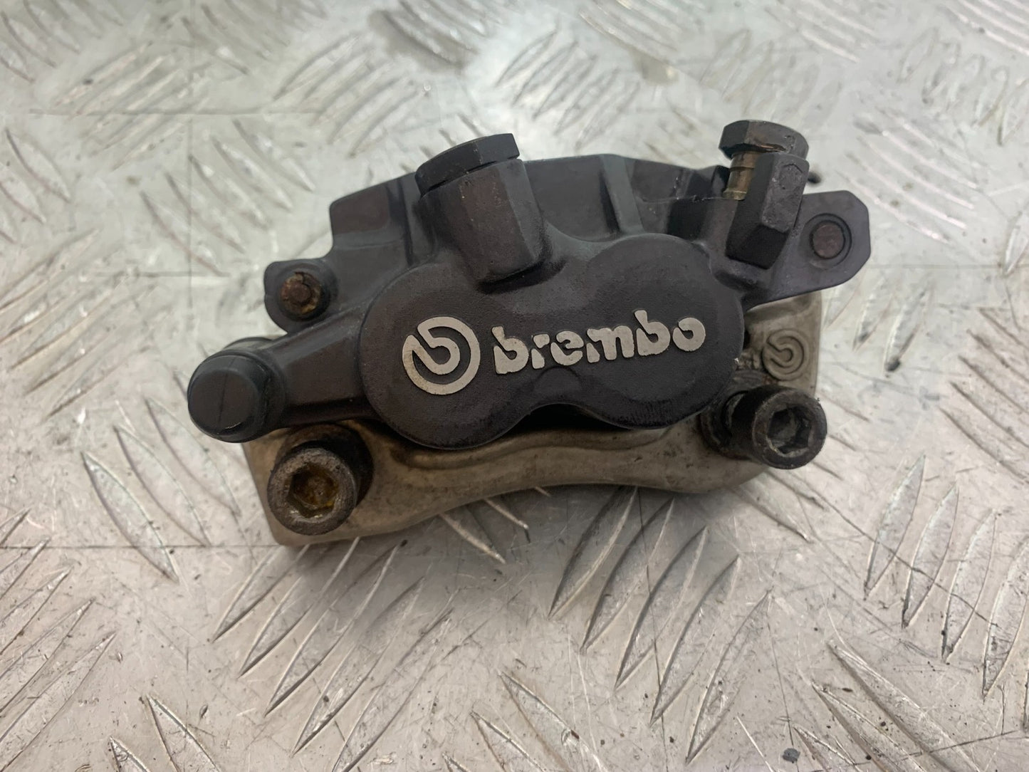 BMW R850 R R850R REAR BRAKE CALIPER   YEAR 1994-2002 (CMB1170)