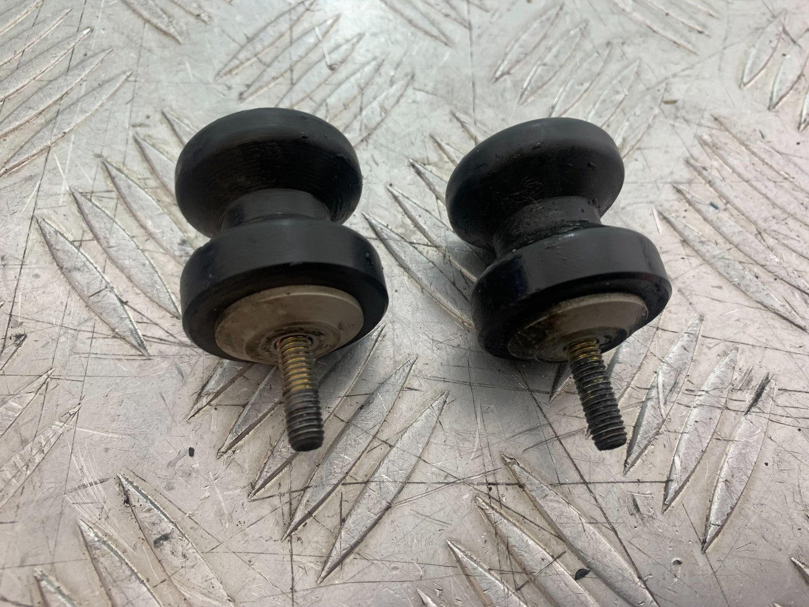 YAMAHA XSR900 XSR 900 SWINGARM BOBBINS  YEAR 2022-2024 (CMB1215)