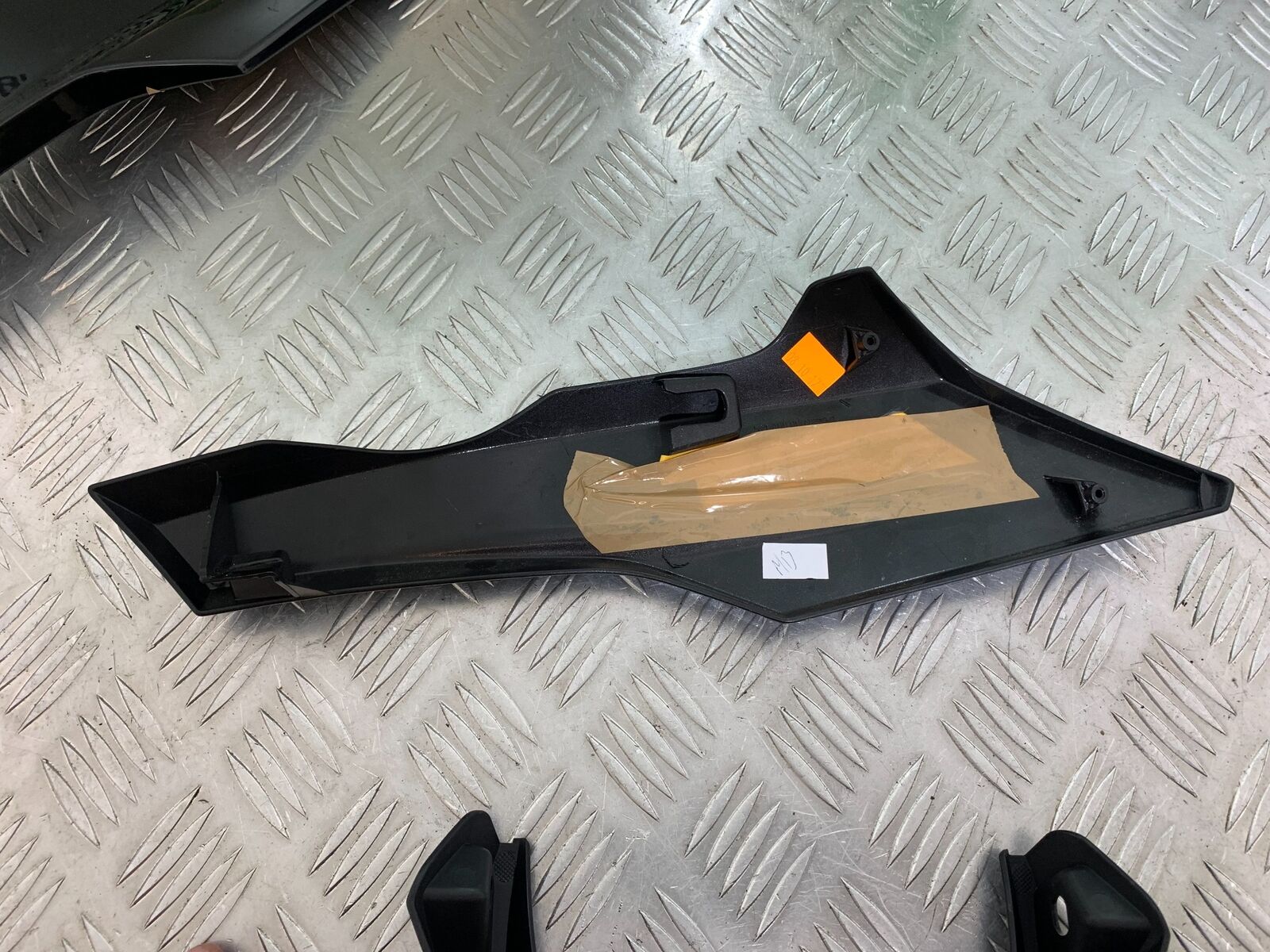 TRIUMPH 1050 SPEED TRIPLE RS BELLYPAN   YEAR 2018-2020 (CMB1029)