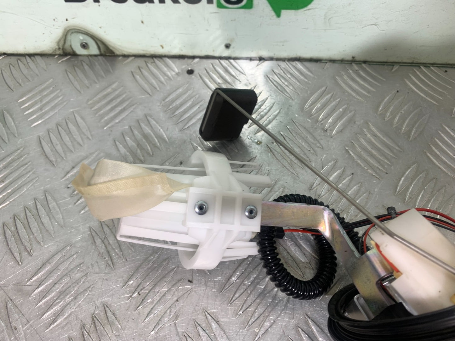 BMW R1200 R 1200 GS PETROL PUMP   YEAR 2013-2016 (CMB1257)