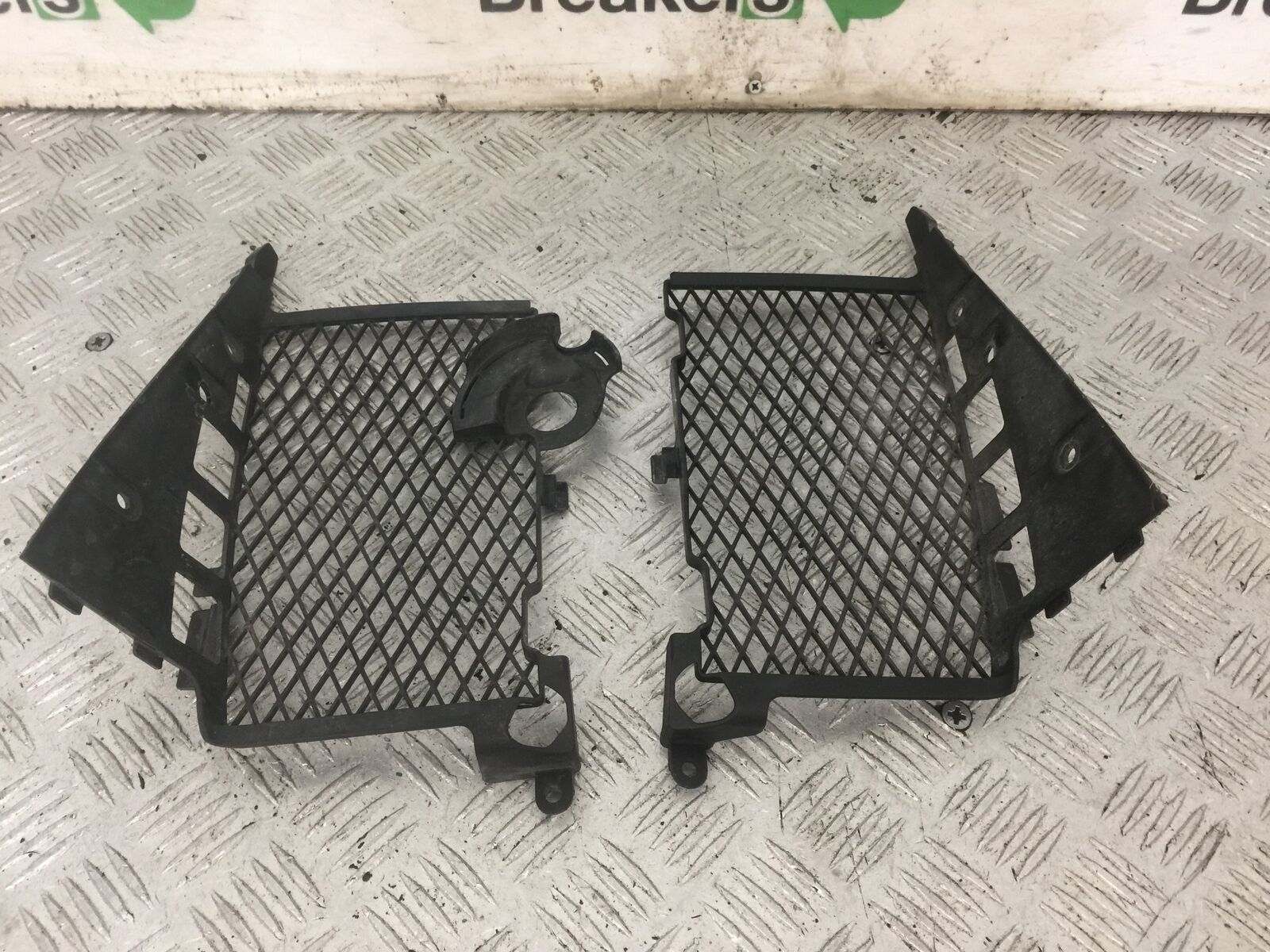 HONDA CRF1000 AFRICA TWIN RADIATOR GRILLS   YEAR 2019 (STOCK 858)