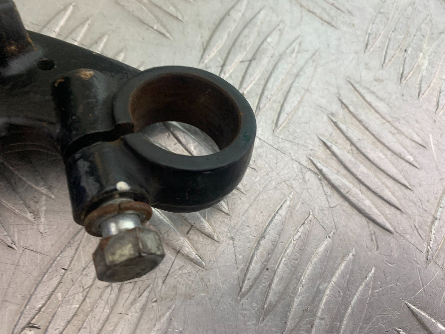 YAMAHA YS125 YS 125 BOTTOM YOKE   YEAR 2017-2021 (CMB1321)