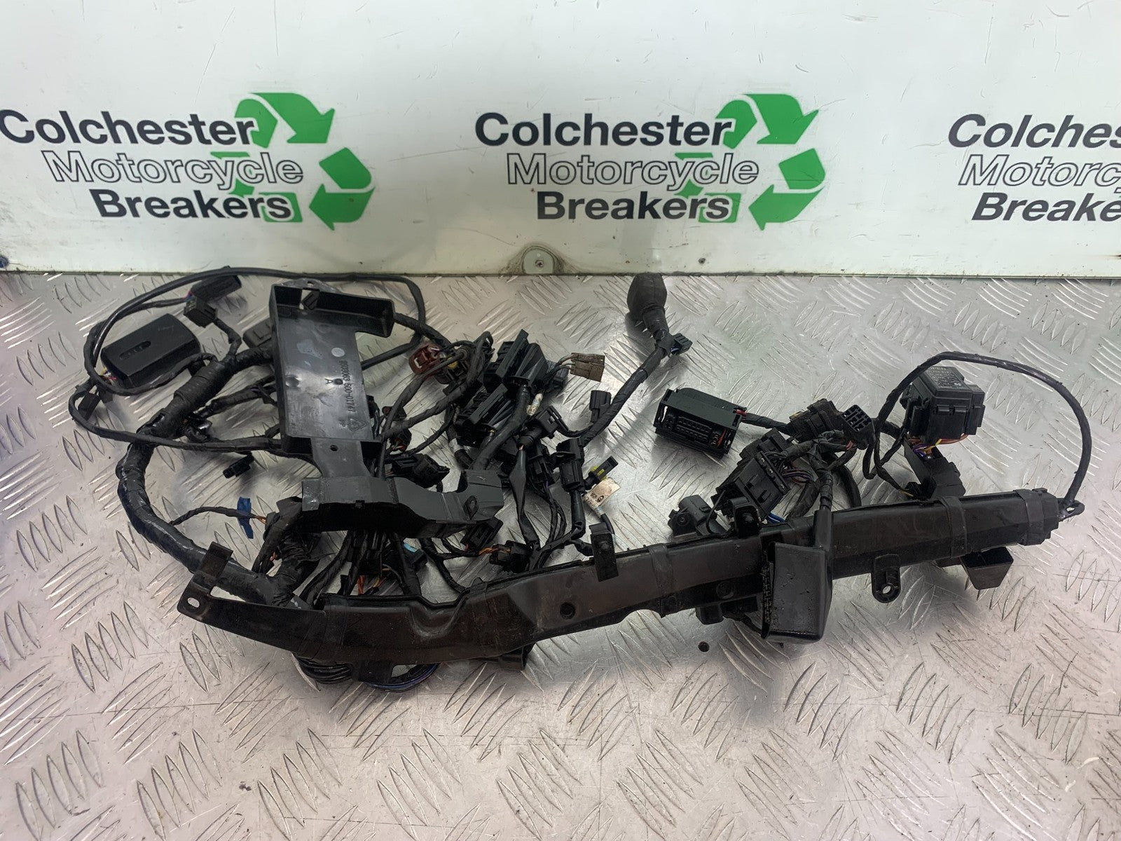 TRIUMPH 675 STREET TRIPLE WIRING LOOM  2013-2016 (CMB1186)