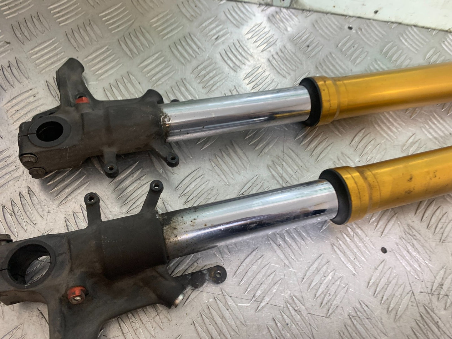 SUZUKI DL1000 V-STROM FORKS  YEAR 2014-2019 (CMB1325)