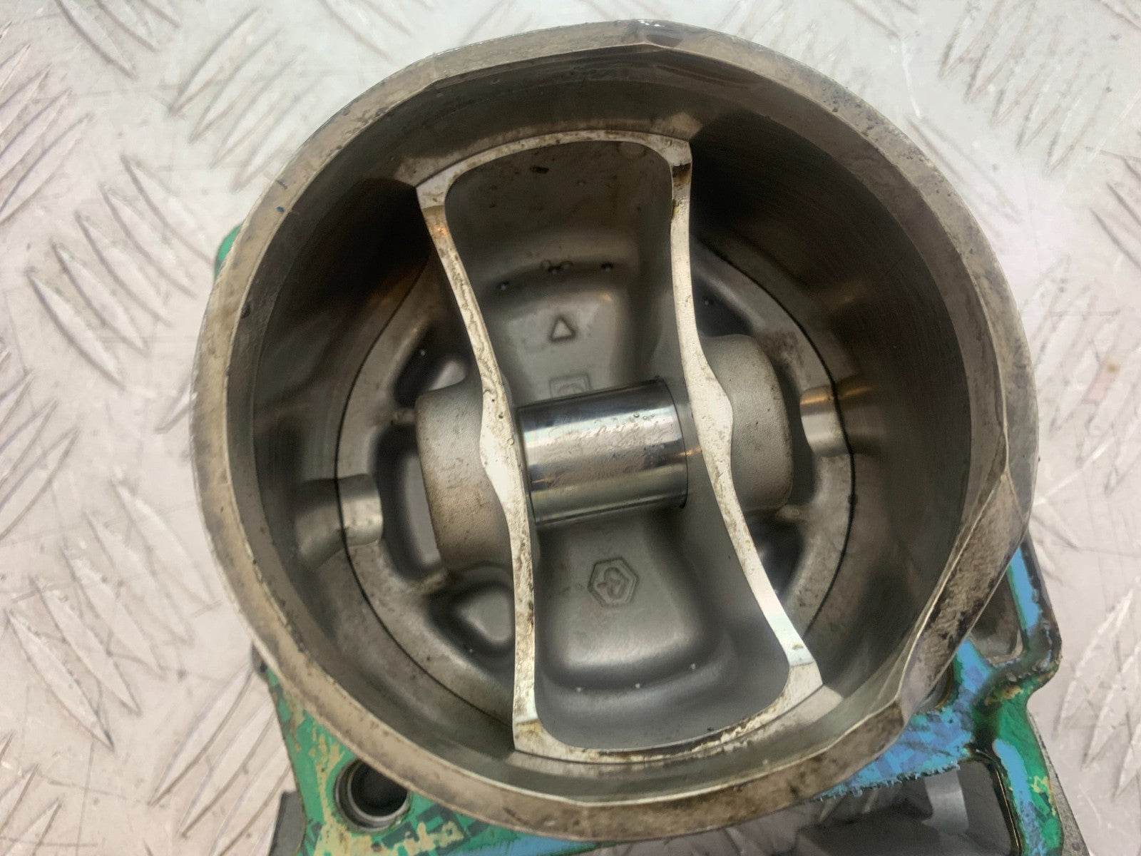 APRILIA SL750 SL 750 SHIVER REAR BARREL AND PISTON YEAR 2008-2016 (CMB1242)