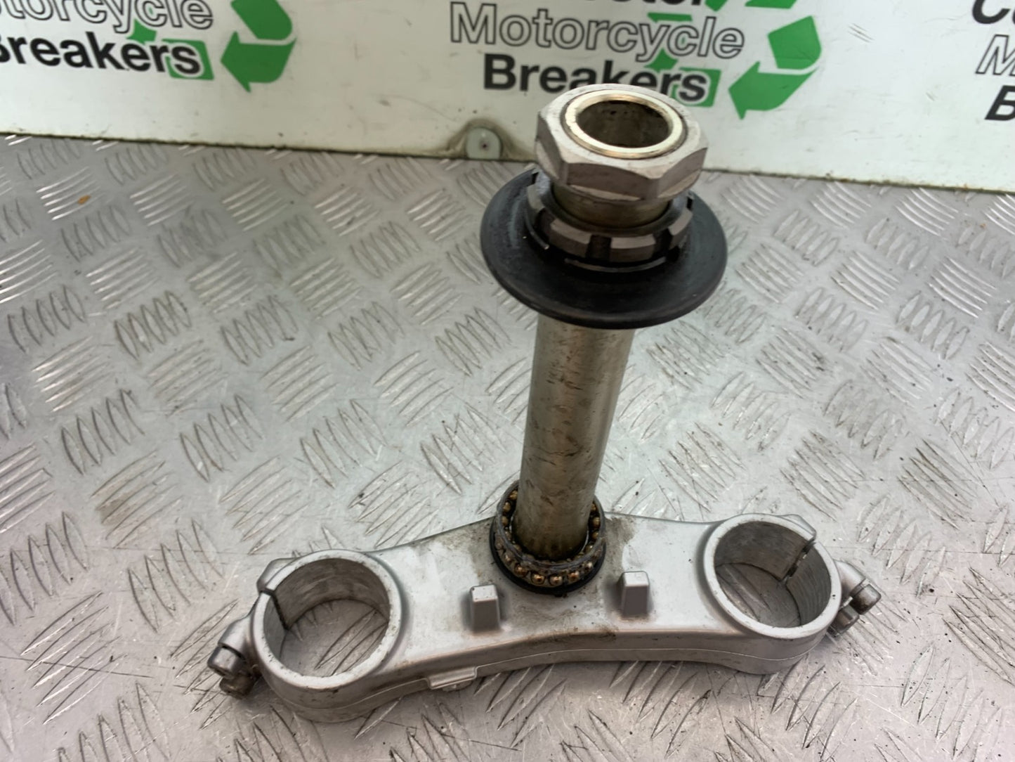 HONDA CBR1000 RR BOTTOM YOKE  YEAR  2008-2011 (CMB1330)