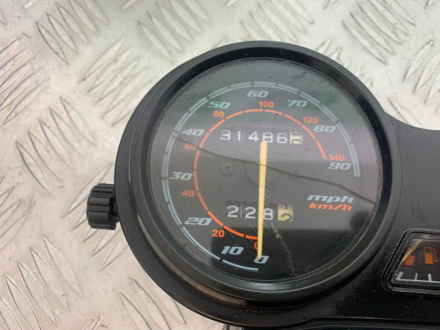 YAMAHA YBR125 YBR 125 CLOCKS  YEAR 2005-2007 (CMB1109)