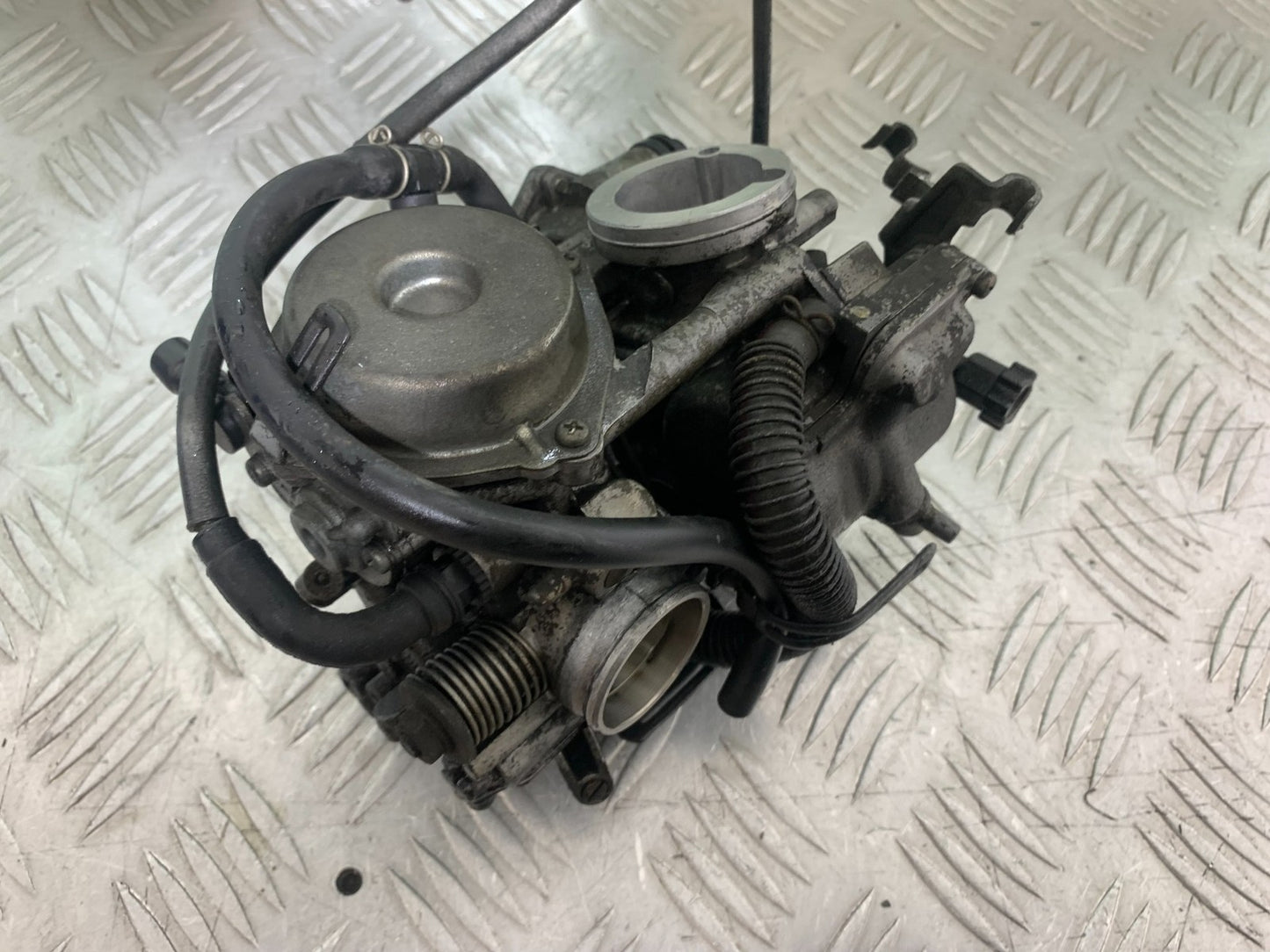 HONDA NTV 600 REVERE CARBS  YEAR 1988-1996  (CMB1281)