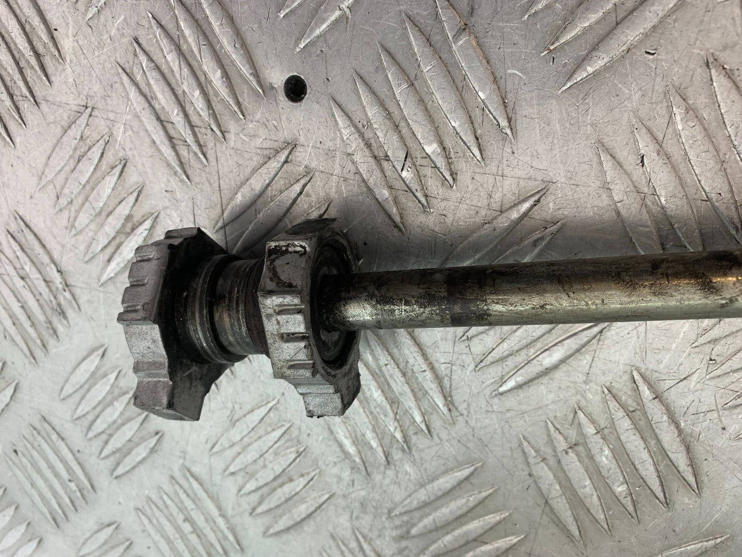 KTM DUKE 125 REAR WHEEL SPINDLE YEAR 2012-2016 (CMB1317)
