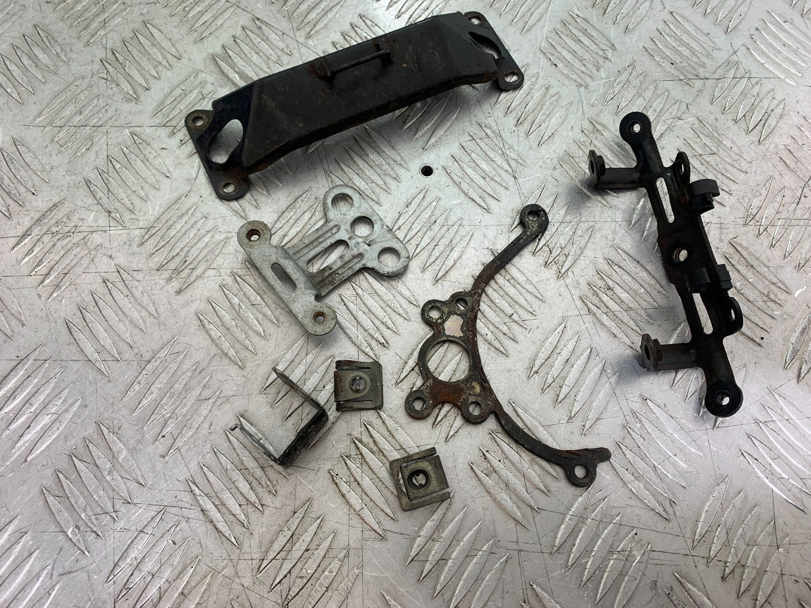 APRILIA RSV1000 RSV 1000 MILLE BRACKETS 1998- 2003 (CMB1184)