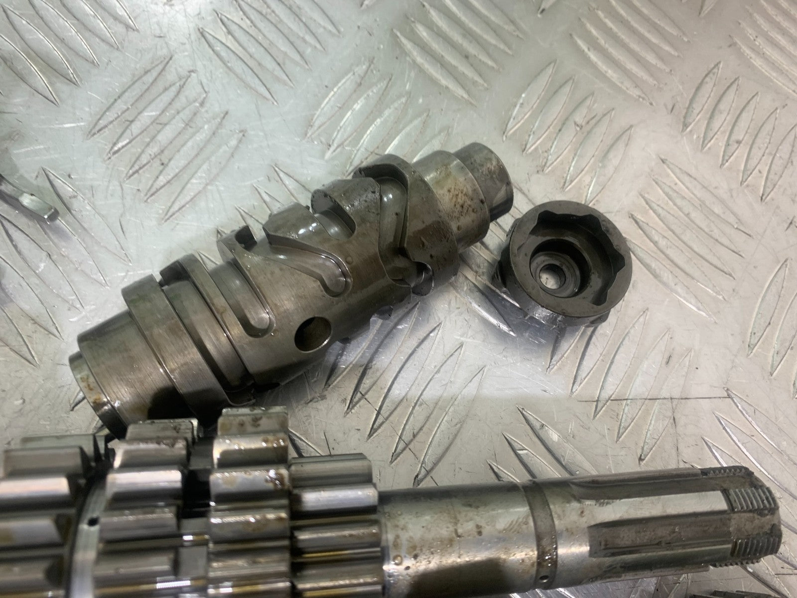 APRILIA SL750 SL 750 SHIVER GEARBOX  YEAR 2008-2016 (CMB1242)
