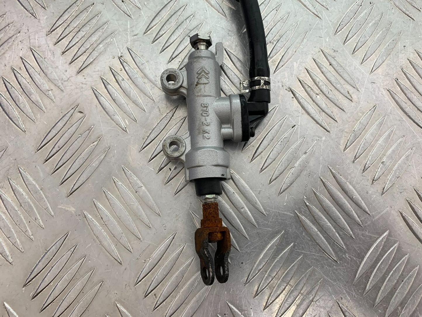 HONDA NTV 650 REVERE REAR BRAKE MASTER CYLINDER  YEAR 1988-1996 (CMB1025))