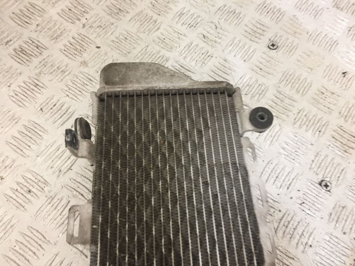 HONDA CRF1000 (DCT) AFRICA TWIN LEFT RADIATOR YEAR 2019 (STOCK 835)