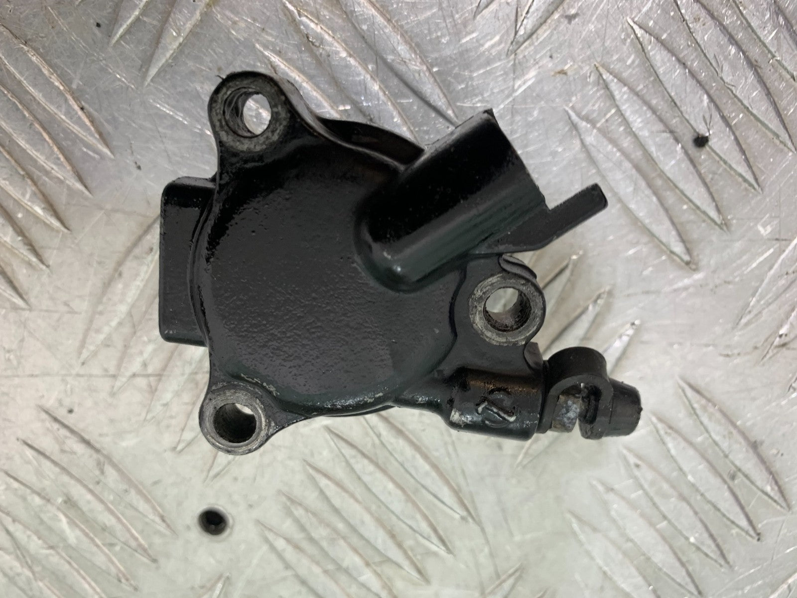 KAWASAKI ZZR1100 D CLUTCH SLAVE CYLINDER   YEAR 1993-2001 (CMB1189)