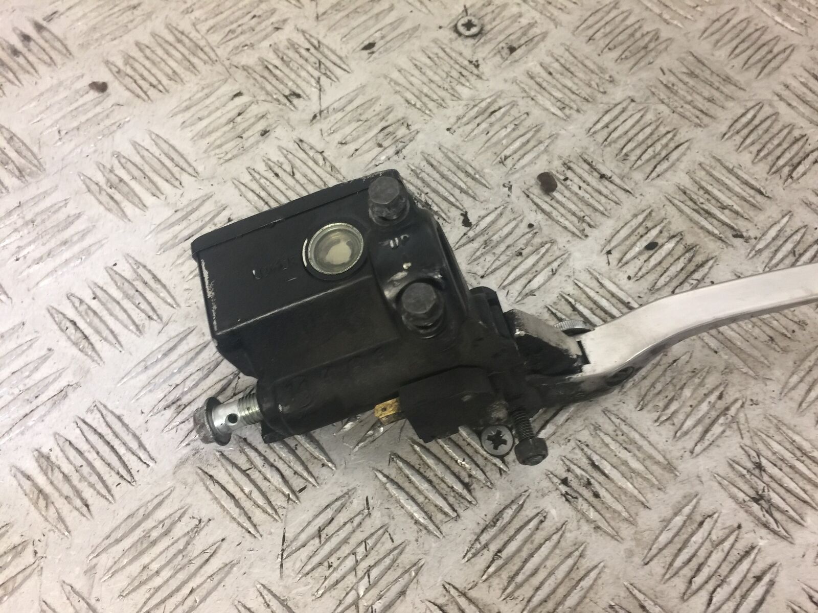 SUZUKI GSF1250 BRAKE MASTER CYLINDER  YEAR 2012-2014 (STOCK 650)