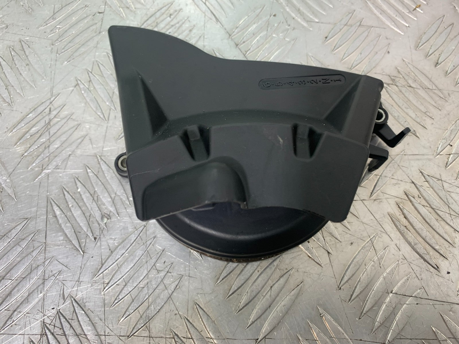 HONDA CBR1000 rr FIREBLADE REAR SPROCKET COVER    2012-2016 (CMB1280)