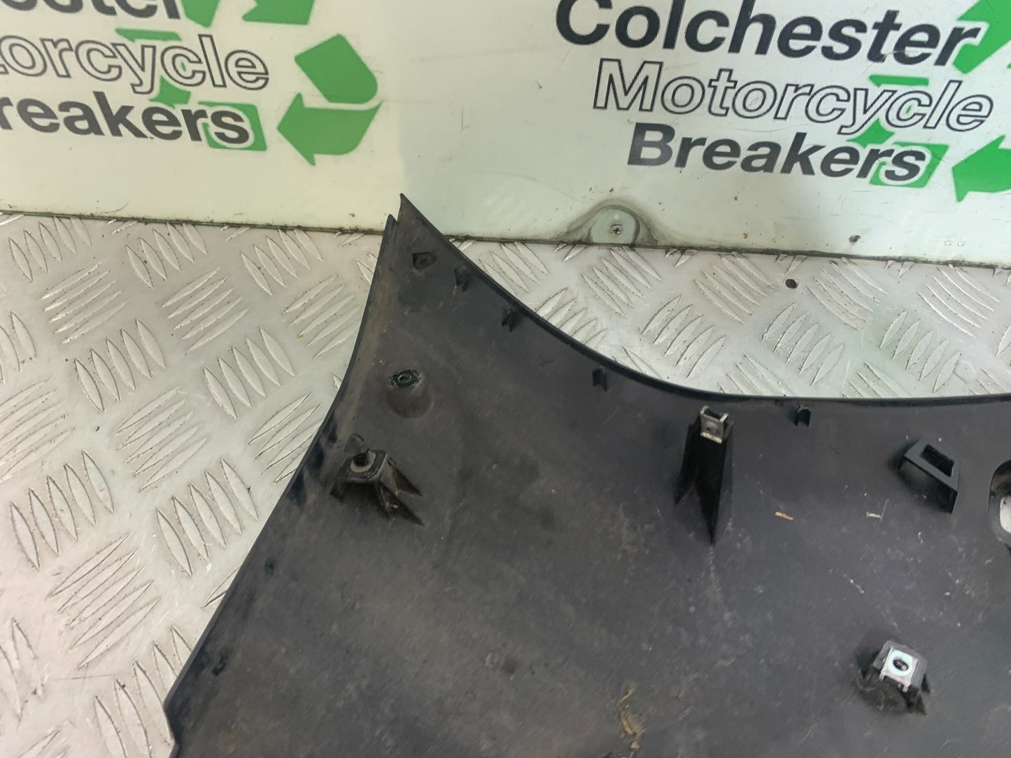 YAMAHA YZF-R125 YZF 125 RIGHT FAIRING PANEL  YEAR 2019-2022 (CMB1263)