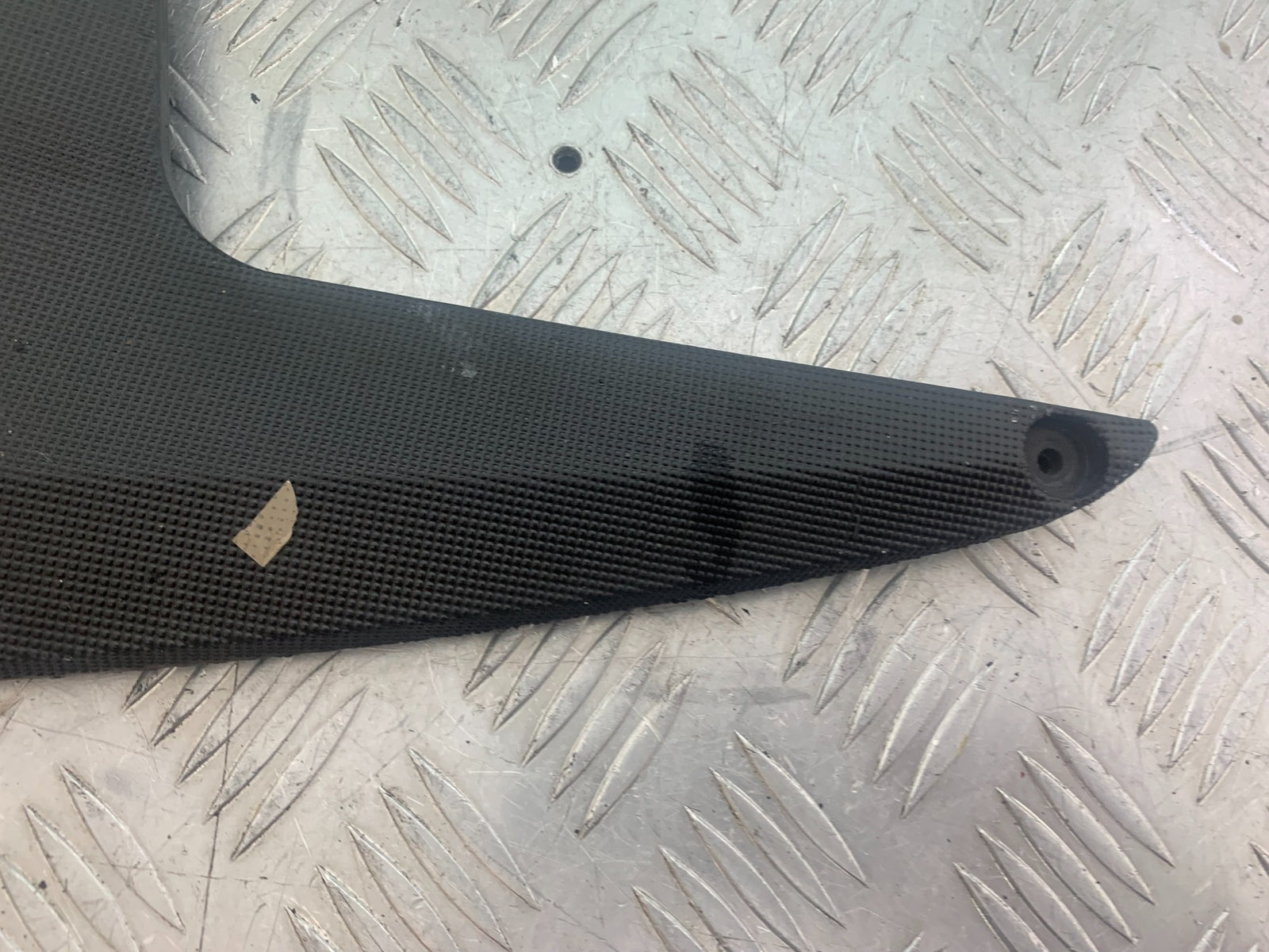 RIEJU 125 RS2 FAIRING INFILL PANEL  YEAR 2007 (CMB1142)