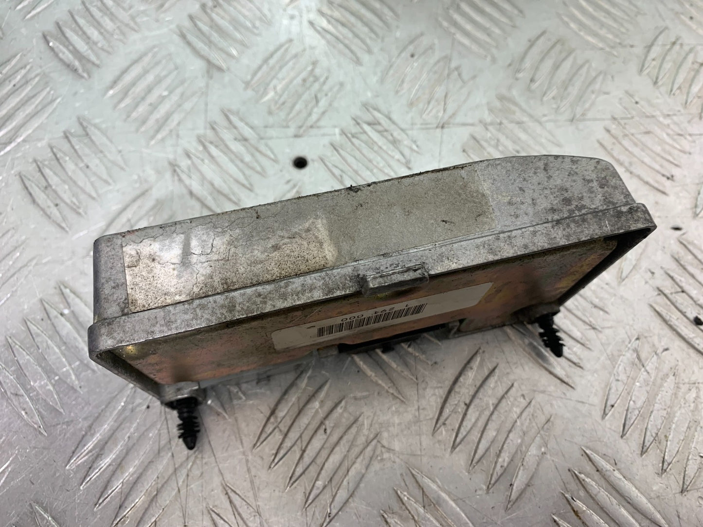 TRIUMPH 955i DAYTONA ECU YEAR 2002-2006 (CMB1229)