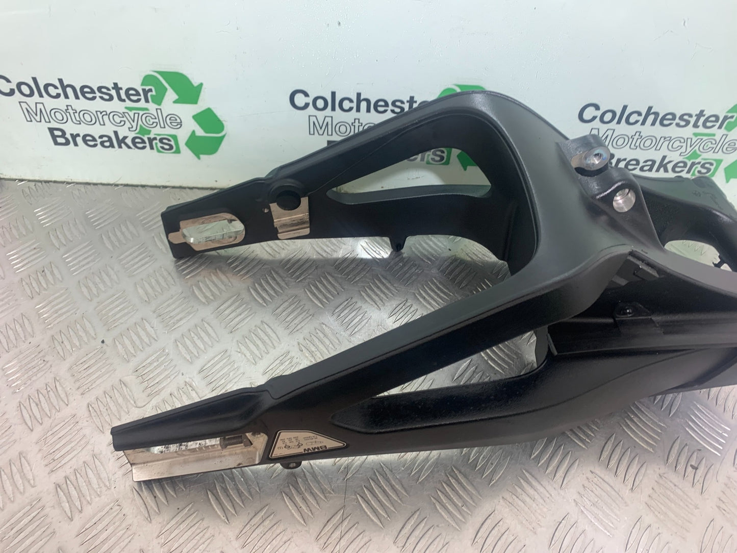 BMW M1000 R SWINGARM  YEAR 2023-2024 (CMB1140)