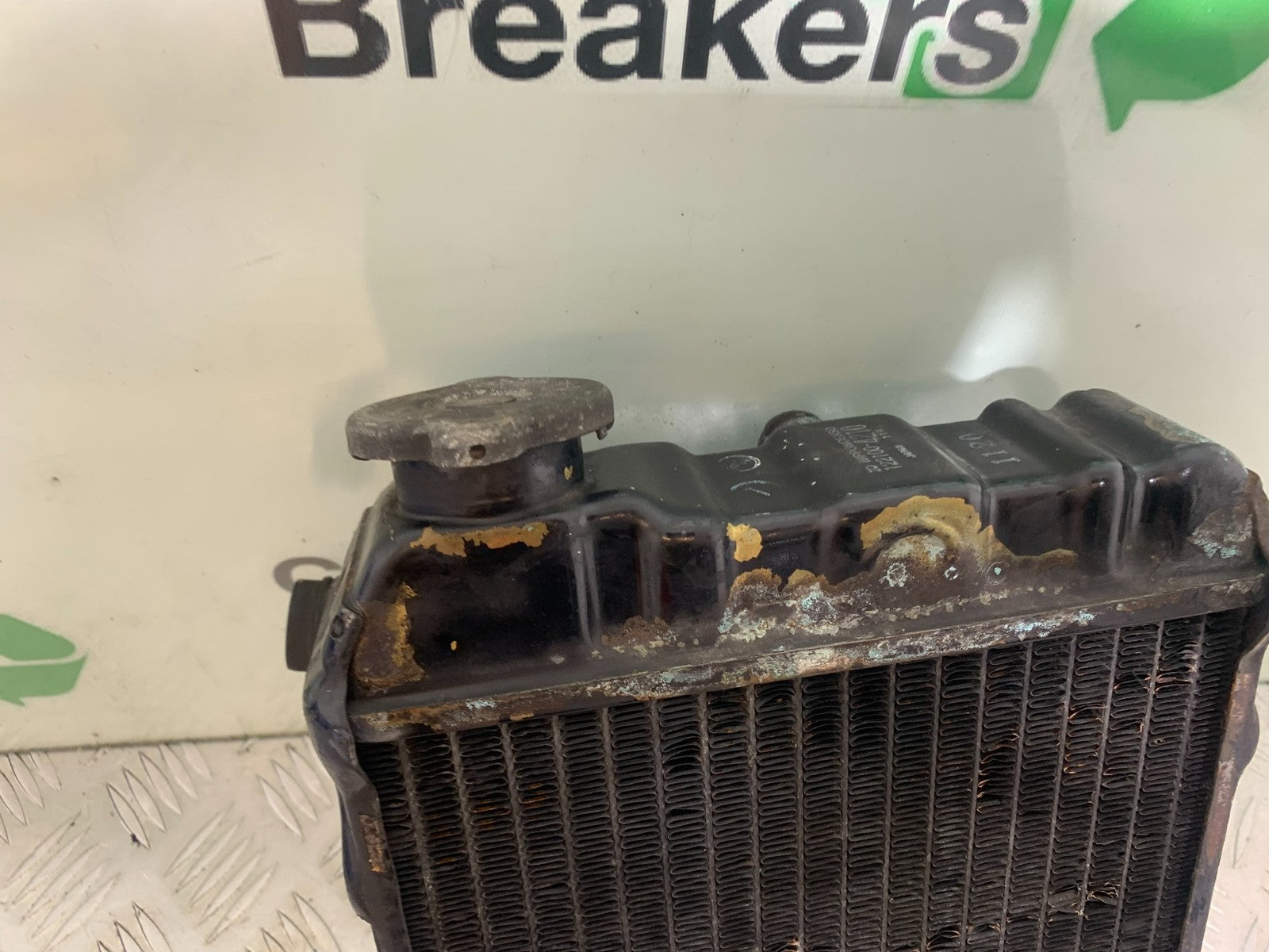 HONDA GL500 GL 500 SILVERWING RADIATOR   YEAR 1981-82  (CMB1168)