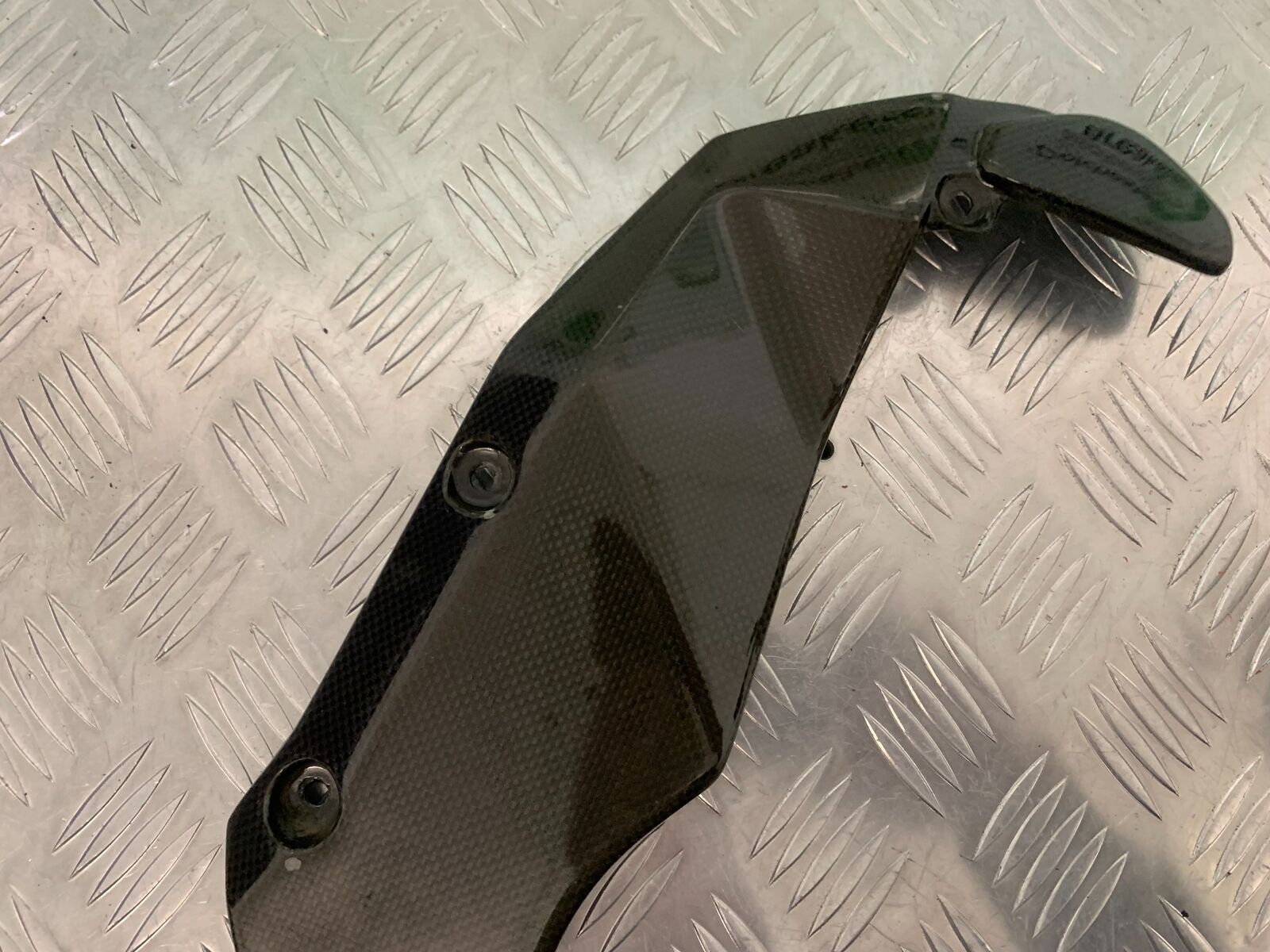 KAWASAKI Z750 Z 750 RIGHT CARBON FRAME COVER   YEAR 2004-2006  (STOCK 963)