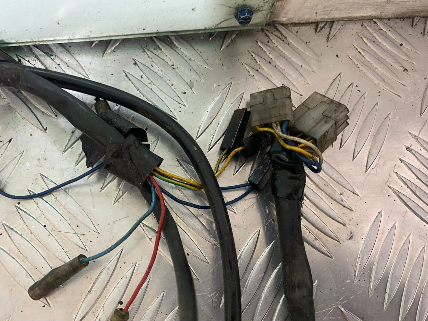 APRILIA RS50 RS 50 WIRING LOOM (SOLD AS PARTS )   YEAR 1996-1998 (CMB1132)