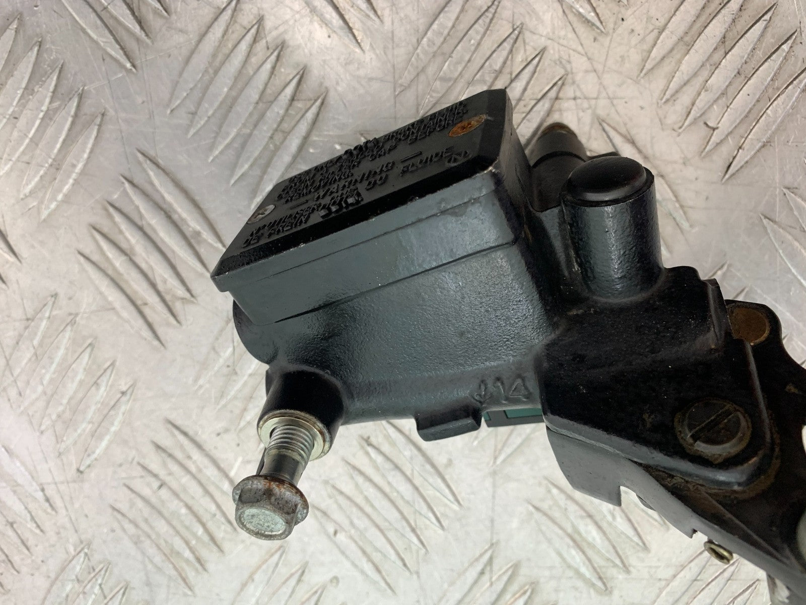 KAWASAKI ZZR1100 D CLUTCH MASTER CYLINDER  YEAR 1993-2001 (CMB1189)