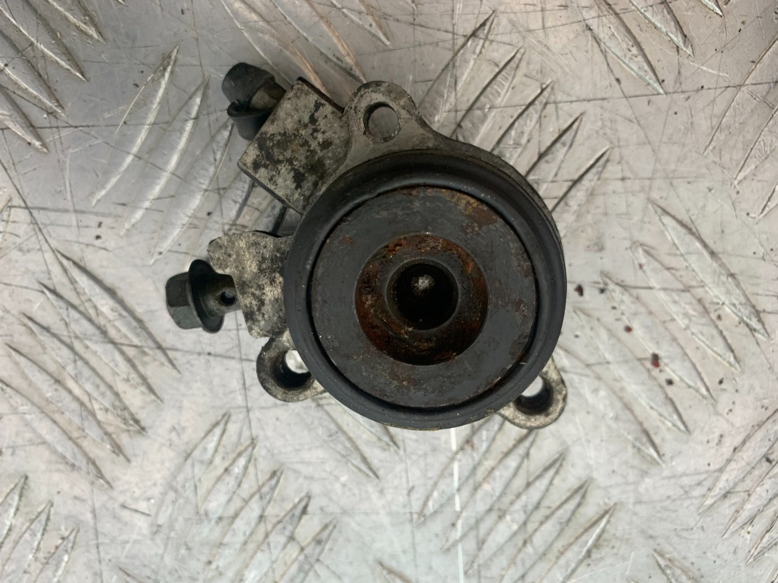 YAMAHA YZF1000 THUNDERACE CLUTCH SLAVE CYLINDER YEAR 1997-2000 (CMB1204)