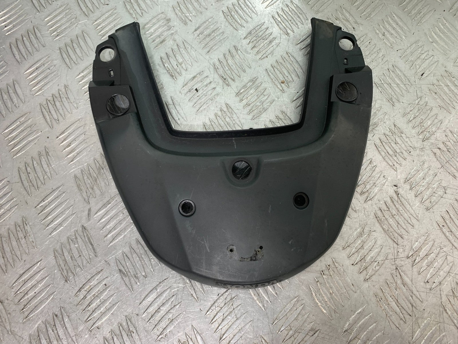 HONDA CBF600 CBF 600 TAIL PIECE    YEAR 2004-07  (CMB1305)