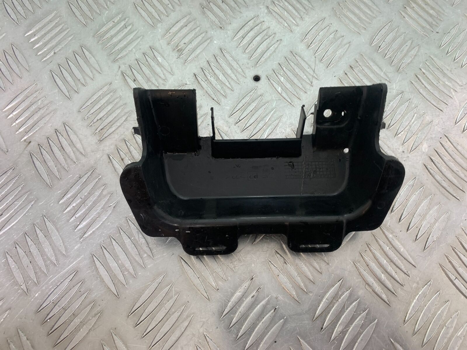 SUZUKI SV650 SV 650 mk1 TOOL BOX HOLDER  YEAR 1999-2002 (CMB1036)