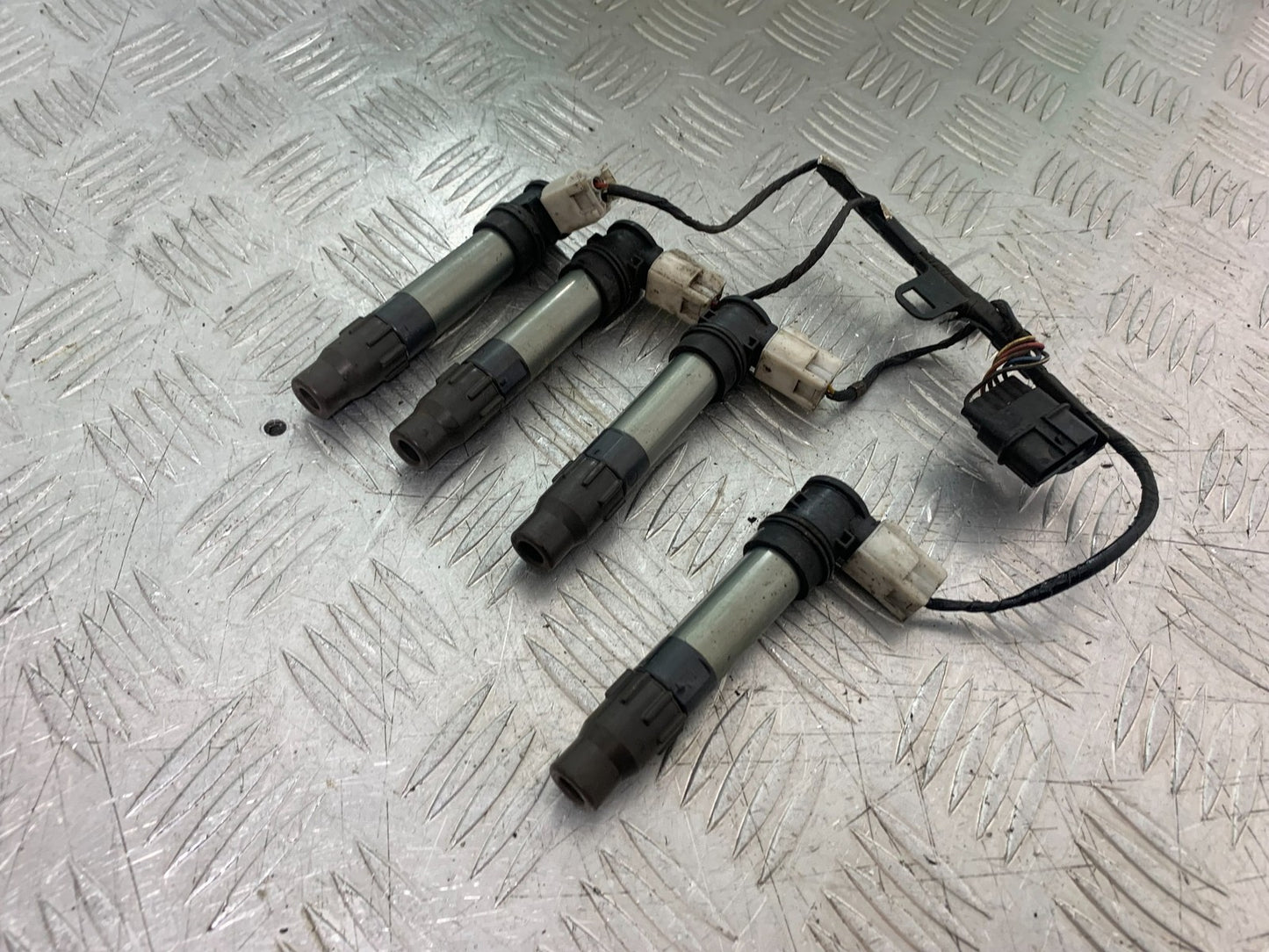 HONDA CBR1000 rr FIREBLADE COILS  2012-2016 (CMB1280)