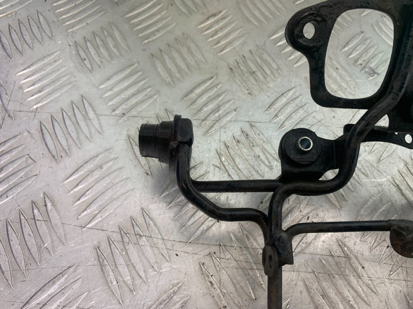 HONDA CB500 F CB500F HEADLIGHT BRACKET  YEAR 2013-2015  (CMB1235)