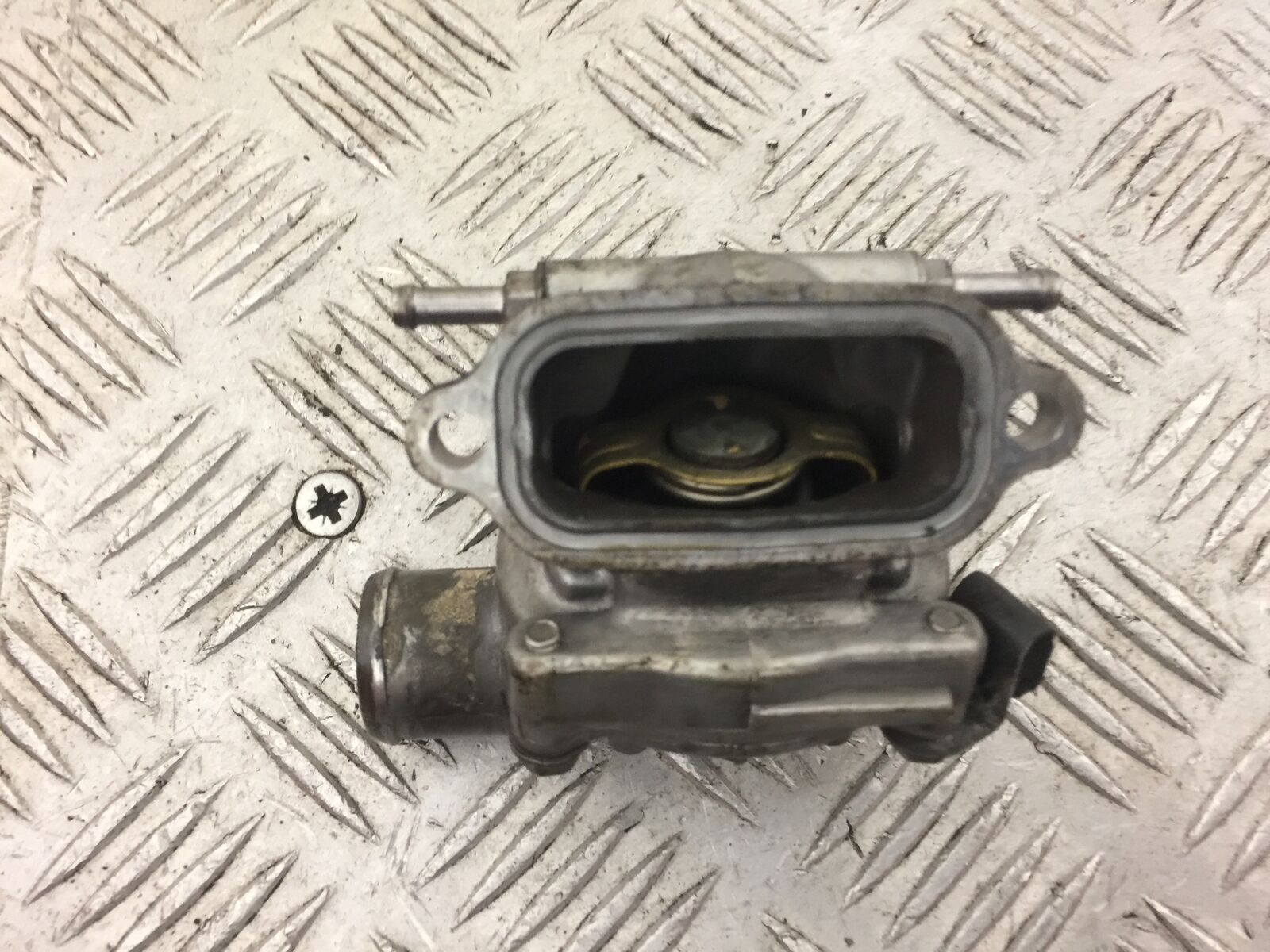 KAWASAKI ZZR1400 ZZR 1400 THERMOSTAT  YEAR 2009