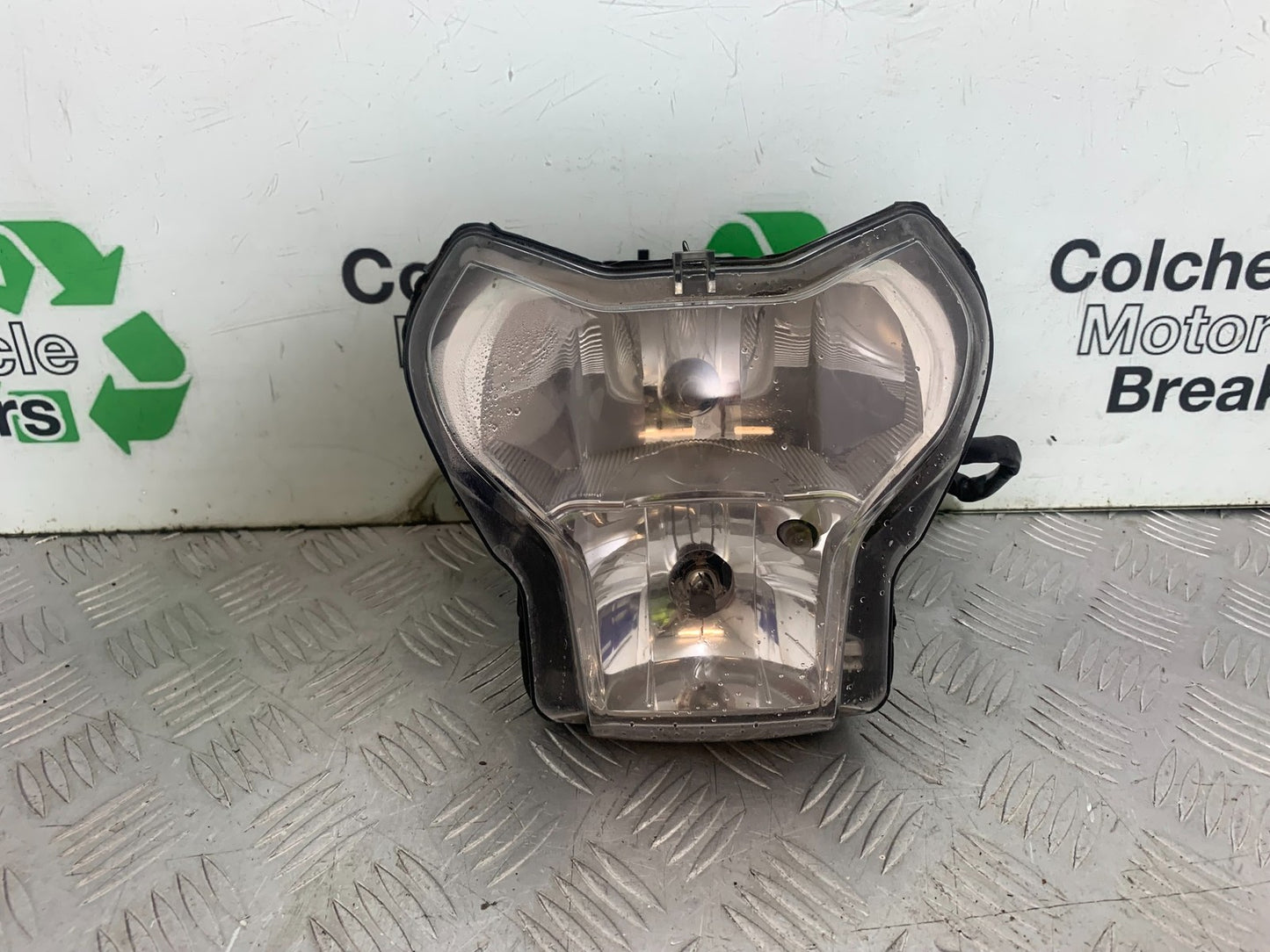 APRILIA 650 PAGASO STRADA HEADLIGHT   YEAR 2005-2010 (CMB1260)