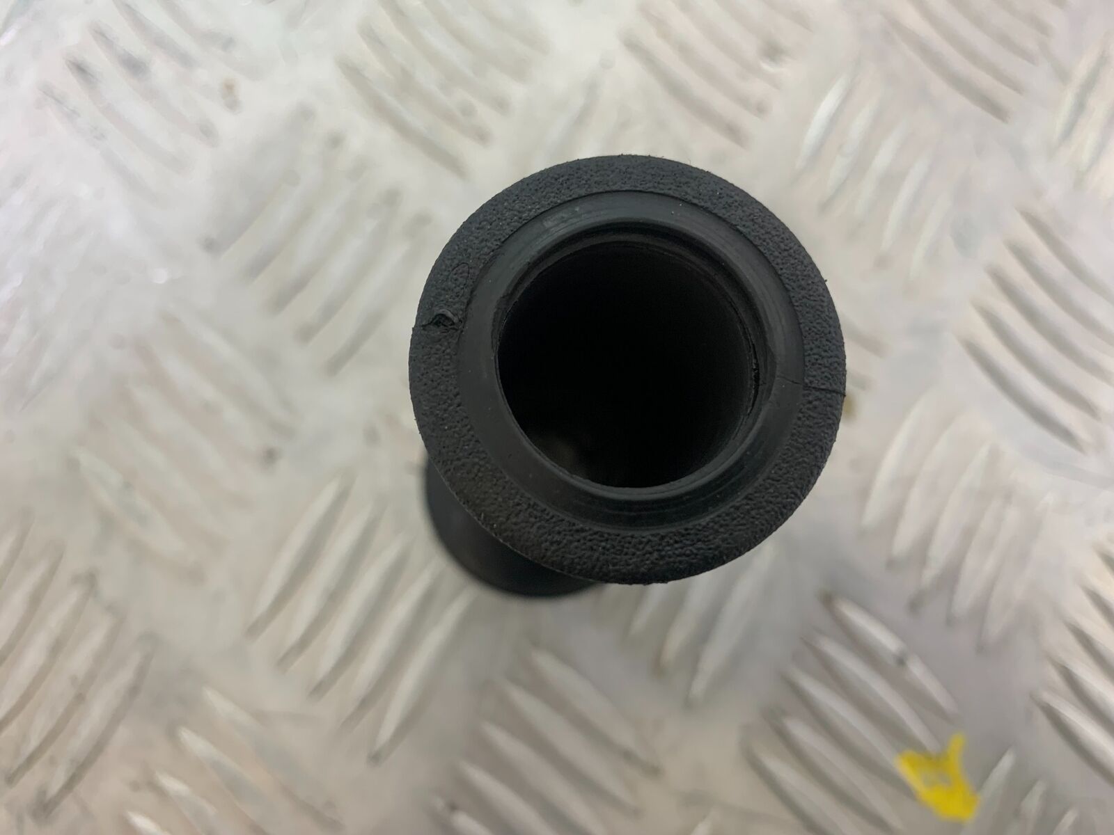 KTM 990 SUPERMOTO T THROTTLE TWIST GRIP  YEAR 2010-2011  (CMB1127)