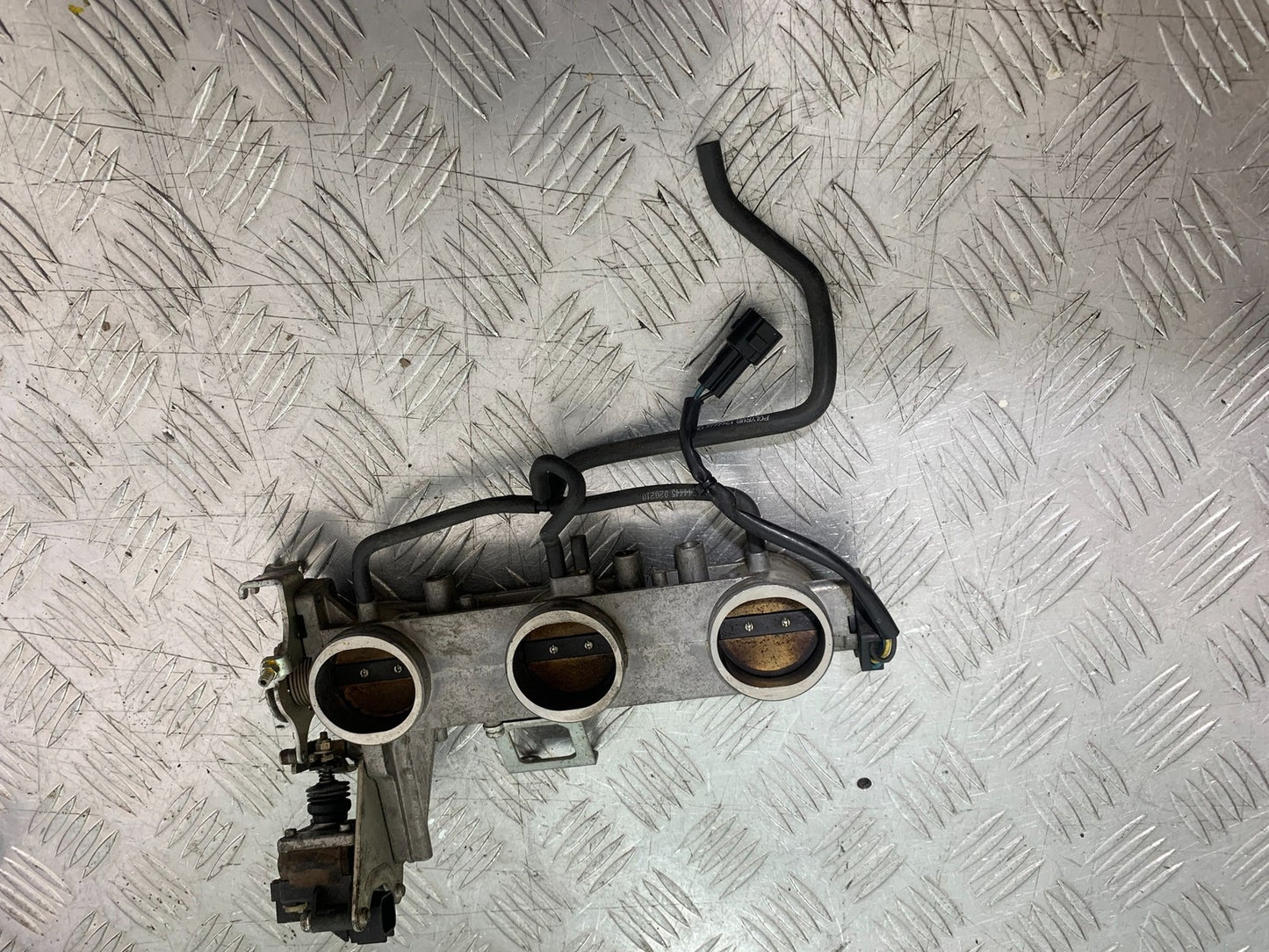 TRIUMPH 1050 SPRINT ST THROTTLE BODIES   2003-2011 (CMB1285)