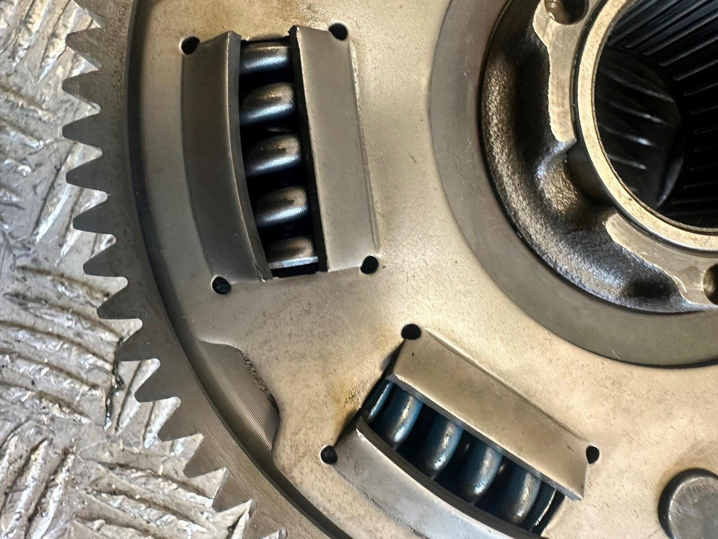 HONDA CBR1100 XX BLACKBIRD CLUTCH BASKET YEAR 1996-1998 (CMB1017)
