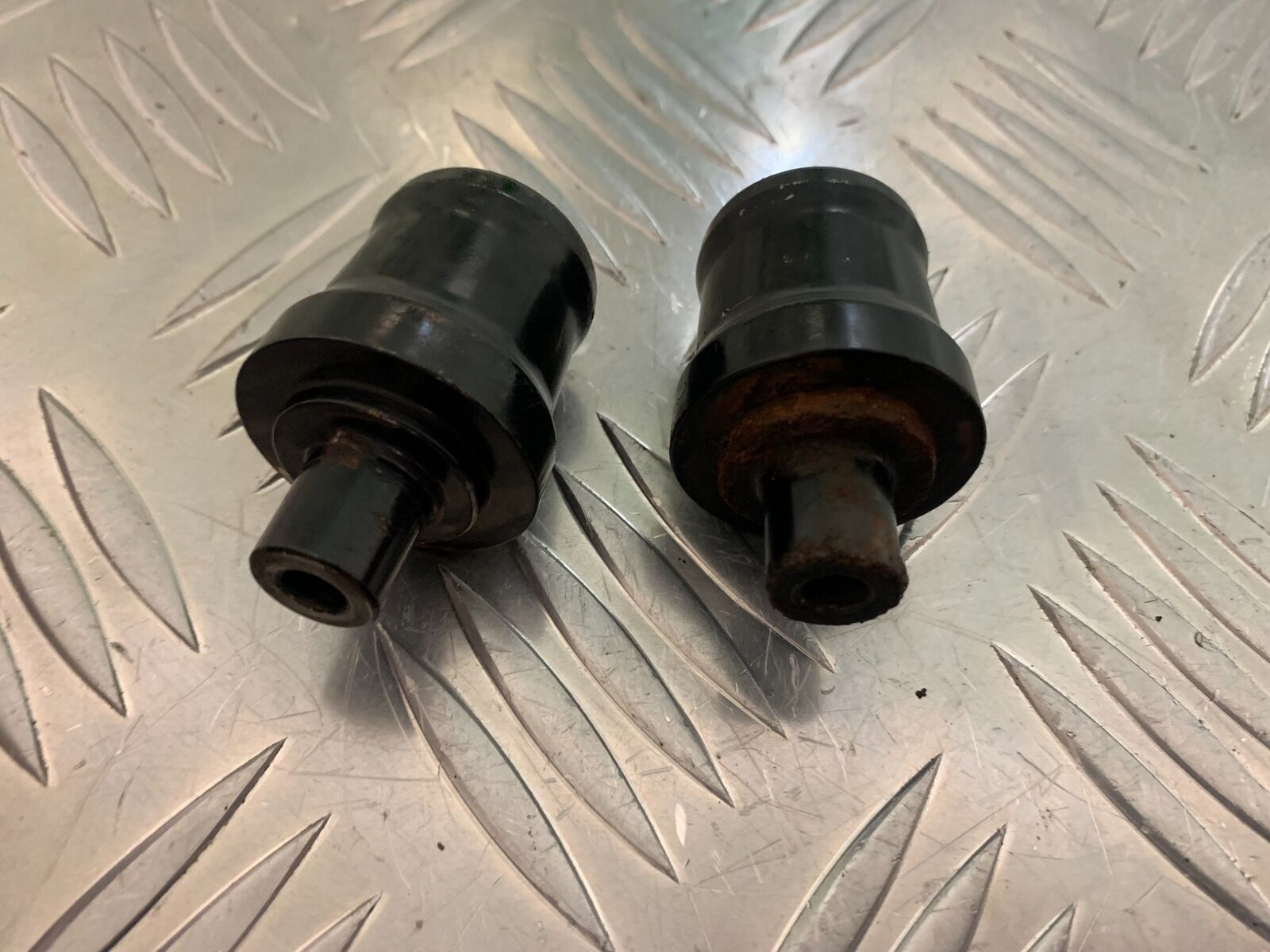 KAWASAKI NINJA 250 SL BAR END WEIGHTS    YEAR 2015-2017 (STOCK 983)