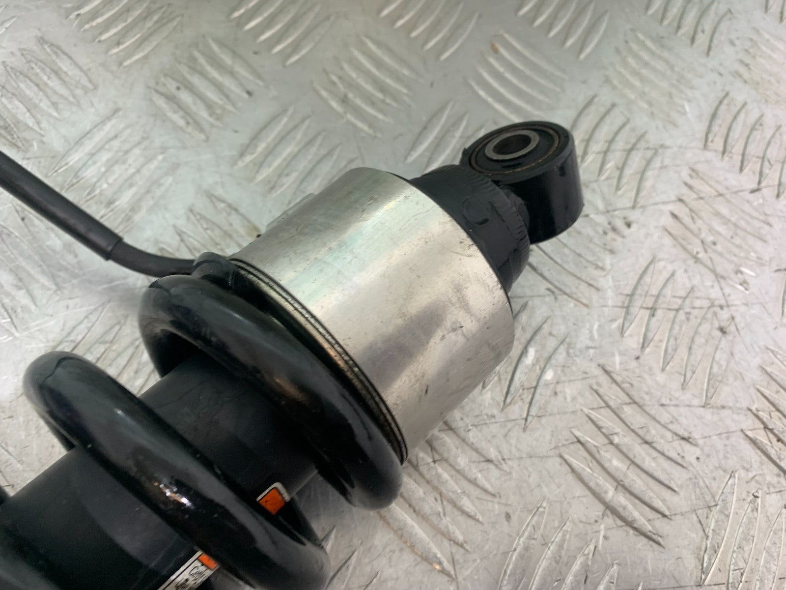 KAWASAKI 650 VERSYS REAR SHOCK YEAR 2015-2018 (CMB1288)