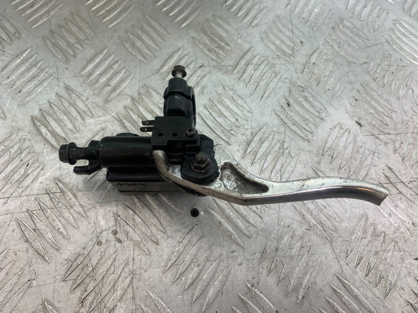 HONDA CB500 F CB500F FRONT MASTER CYLINDER  YEAR 2013-2015  (CMB1235)