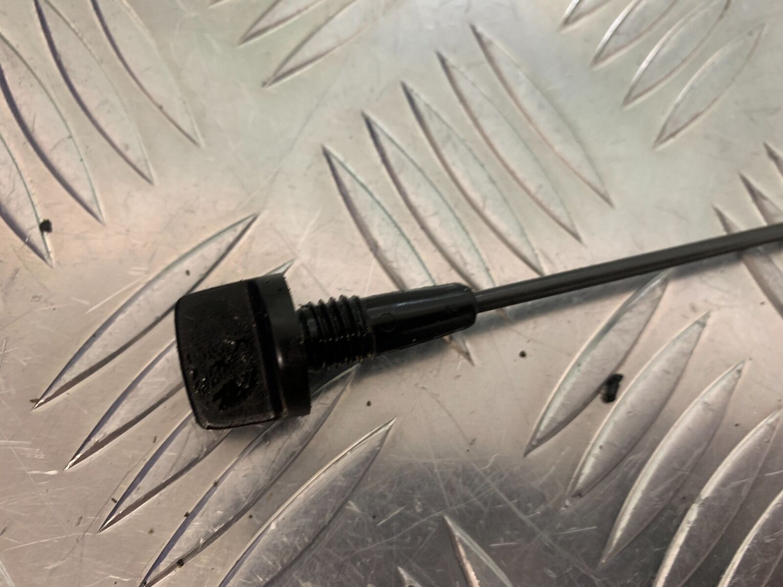 HONDA CBR1100 BLACKBIRD DIP STICK  YEAR 1999-05 (STOCK 961)