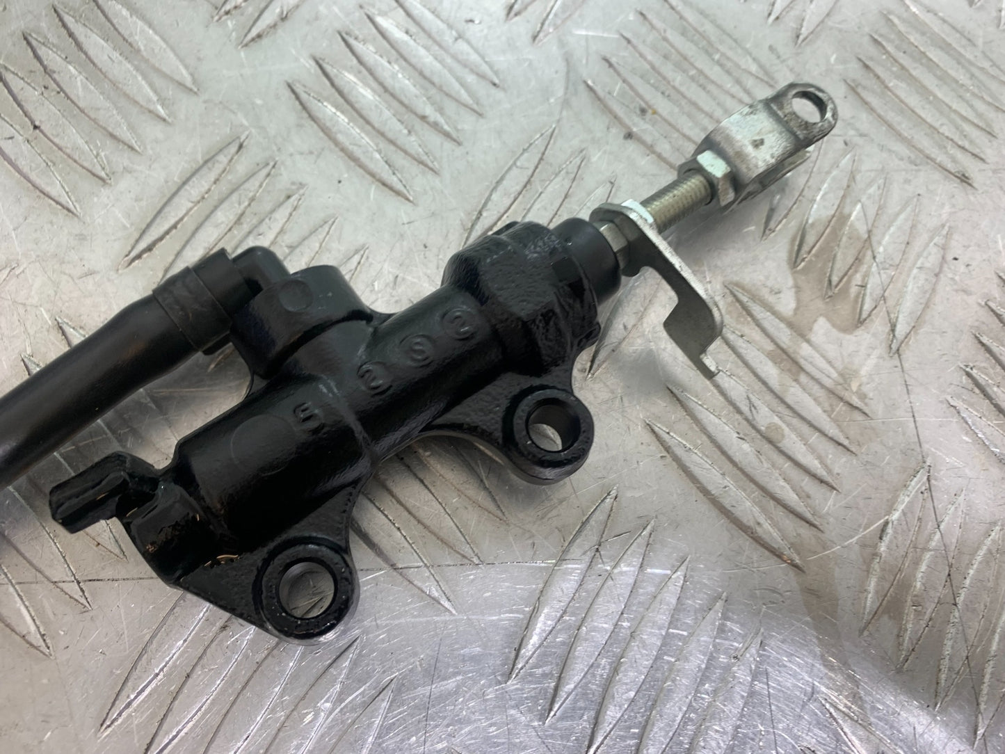 TRIUMPH TRIDENT 660 REAR MASTER CYLINDER  YEAR 2021-2024 (CMB1148)