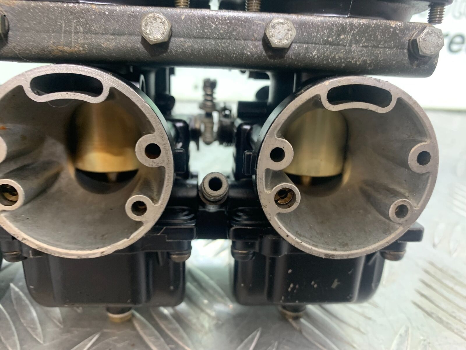 YAMAHA XS1100 MIDNIGHT SPECIAL CARBS  YEAR 1980-1982 (CMB1122)