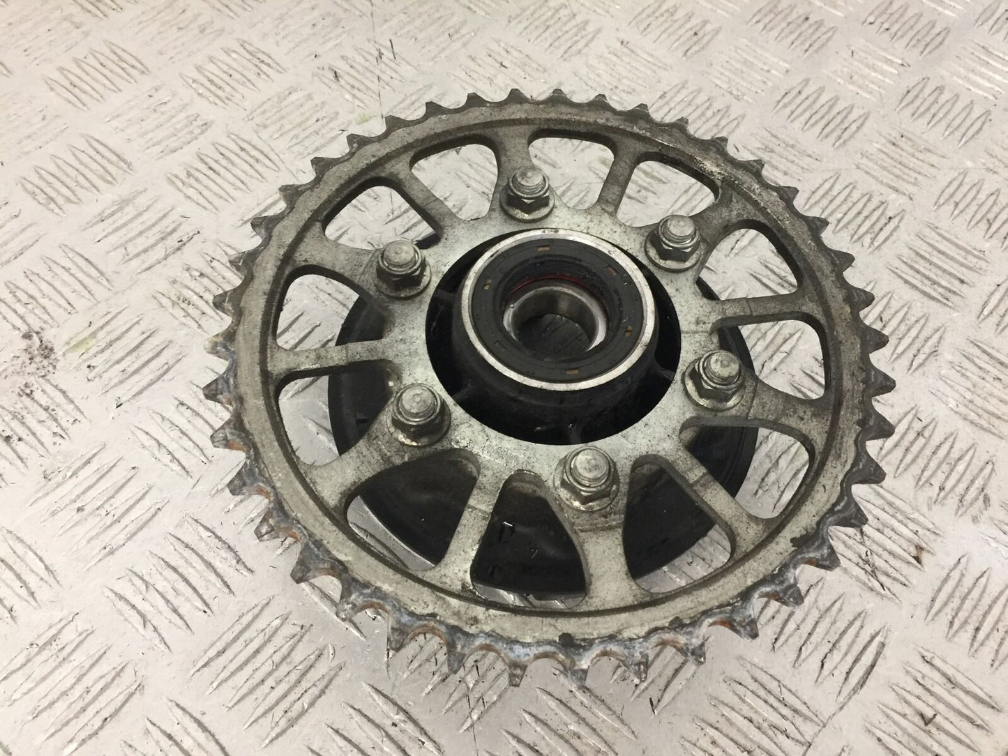 KAWASAKI NINJA 1000 SX Z1000SX REAR SPROCKET CARRIER YEAR 2019  (STOCK 830)