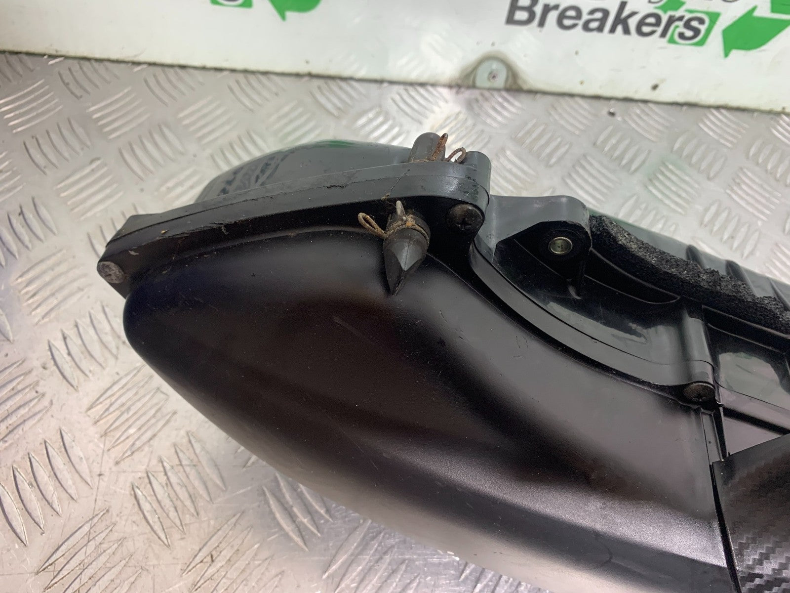 YAMAHA NMAX-125 N MAX 125 AIRBOX  YEAR 2015-2020  (CMB1231)