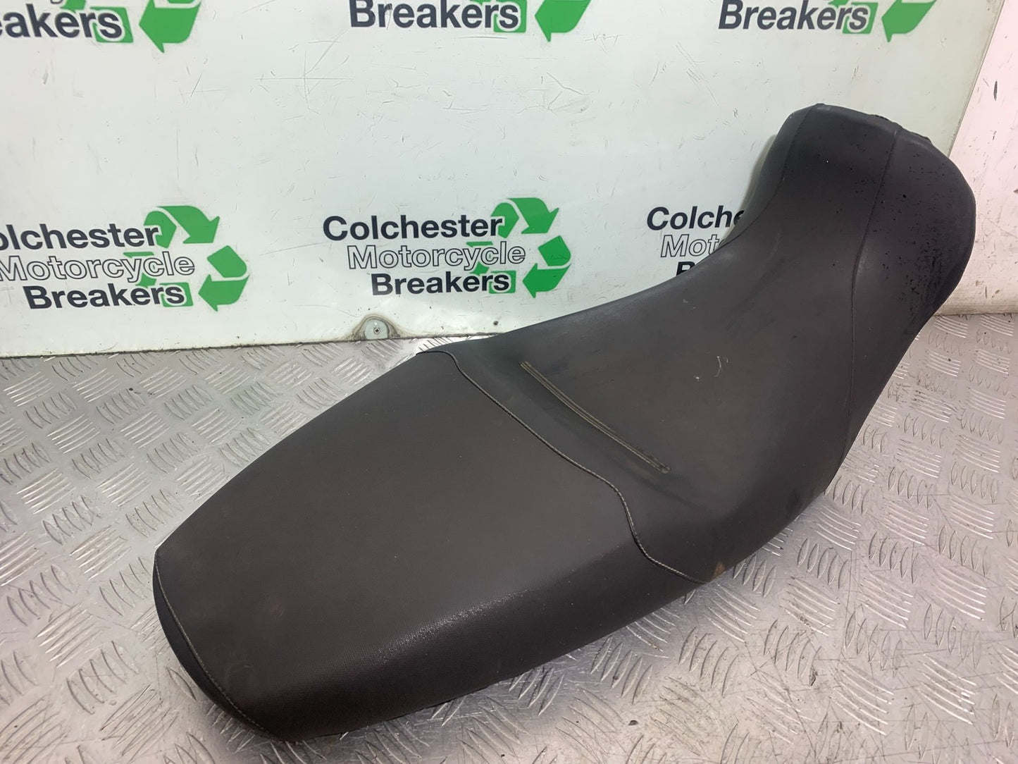 APRILIA 650 PAGASO STRADA SEAT   YEAR 2005-2010 (CMB1260)