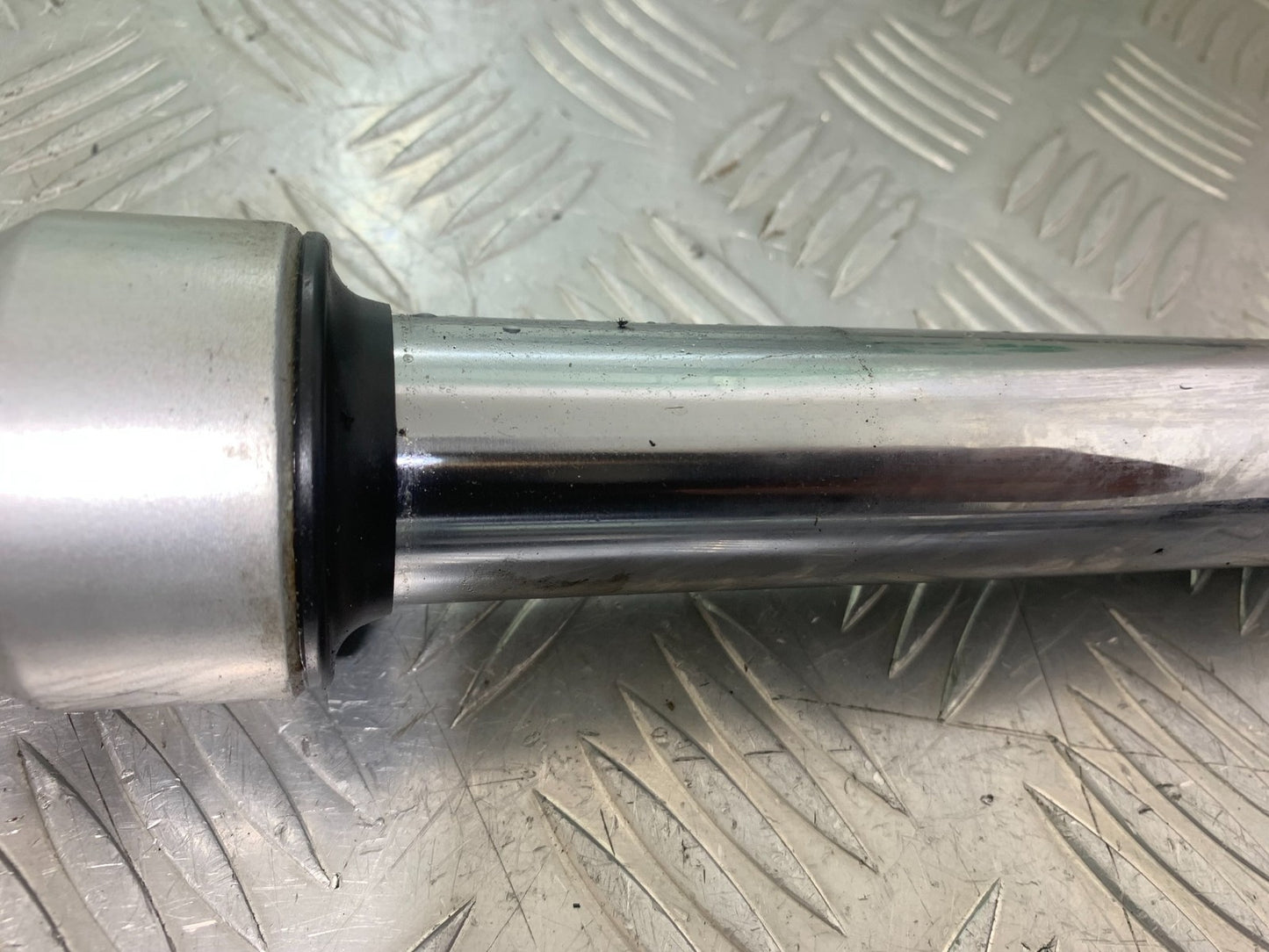 BMW R850 R R850R  FORKS  YEAR 1994-2002 (CMB1170)